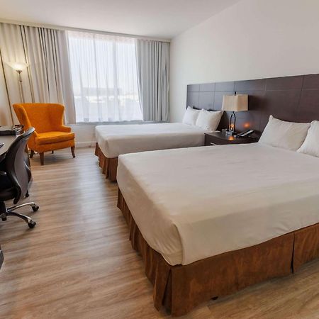 Travelodge By Wyndham Quebec City Hotel & Convention Centre Esterno foto