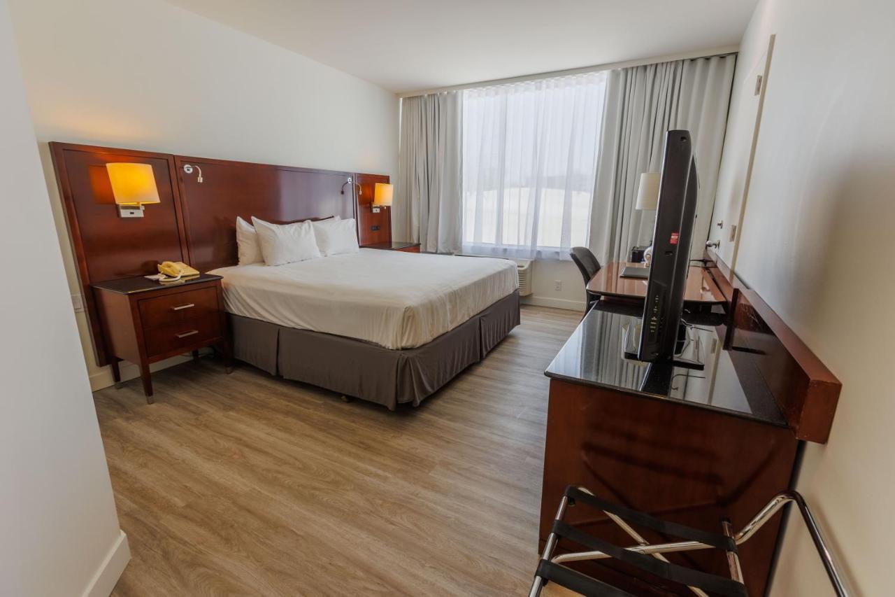 Travelodge By Wyndham Quebec City Hotel & Convention Centre Esterno foto