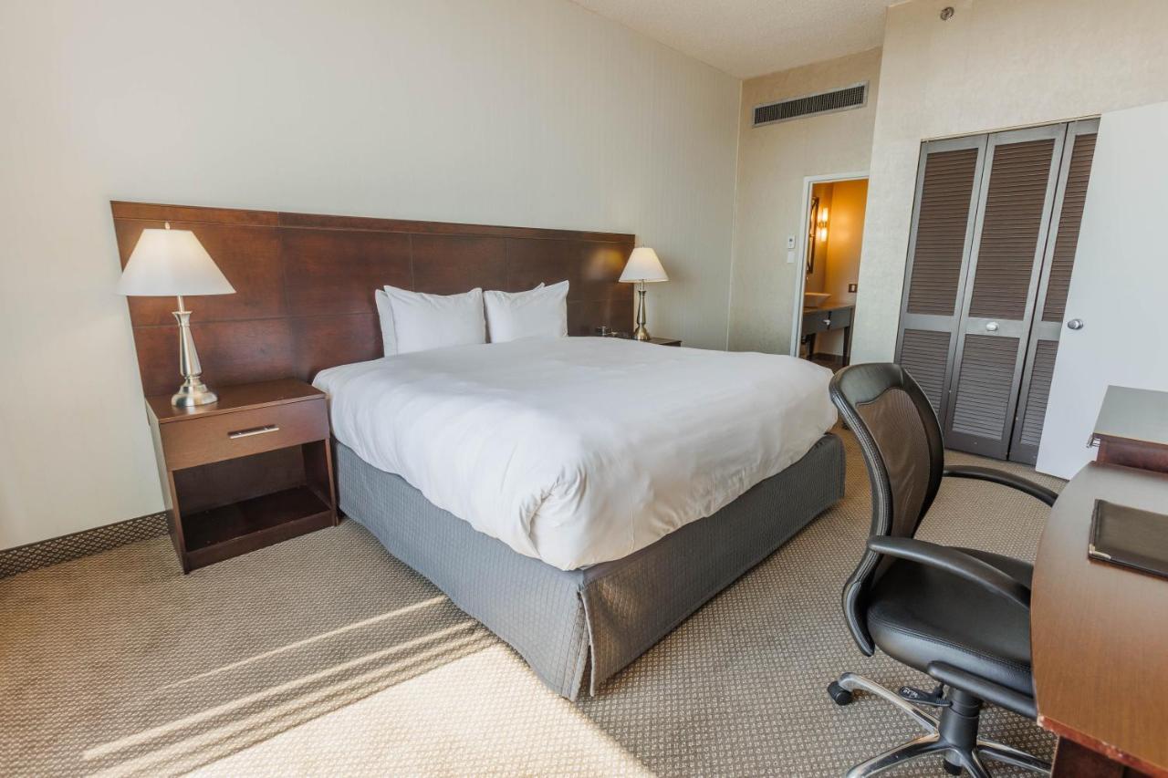 Travelodge By Wyndham Quebec City Hotel & Convention Centre Esterno foto