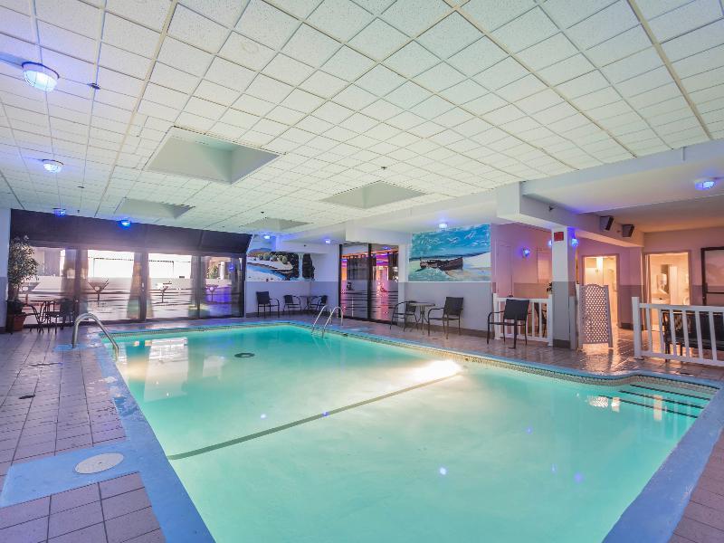 Travelodge By Wyndham Quebec City Hotel & Convention Centre Esterno foto