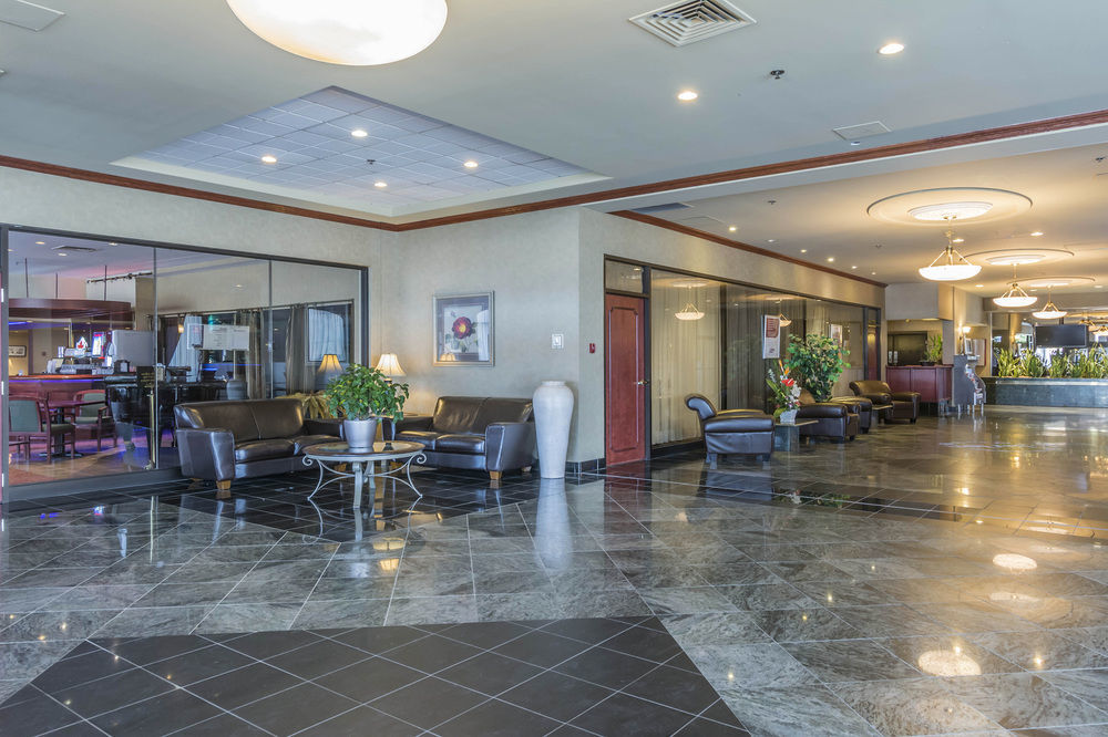 Travelodge By Wyndham Quebec City Hotel & Convention Centre Esterno foto