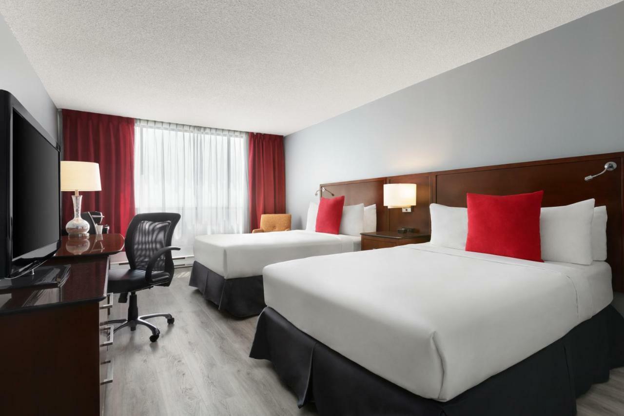 Travelodge By Wyndham Quebec City Hotel & Convention Centre Esterno foto